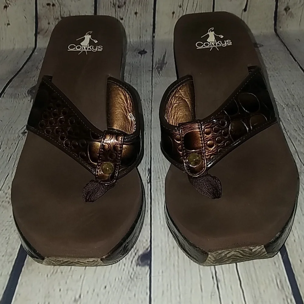 CORKYS brown wedge sandals, sz 9